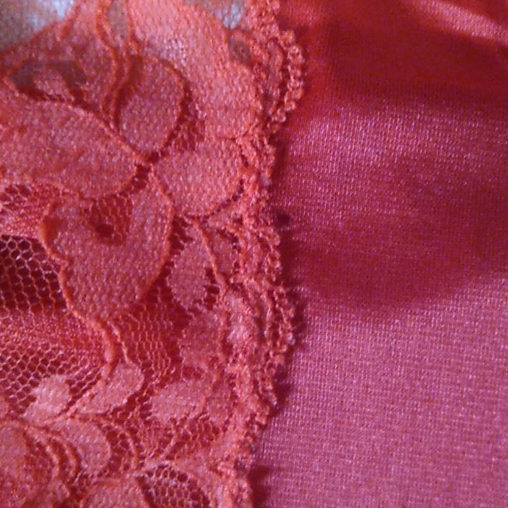 Negligee - Picture 10 of 11